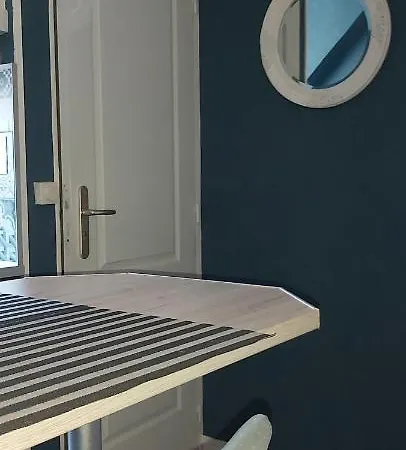 Cote Et アパート ル・トレポール