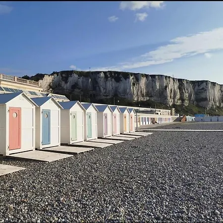 Cote Et アパート ル・トレポール